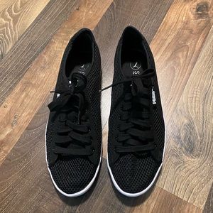 Women’s puma shoes